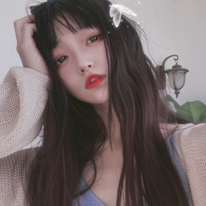 公交车被多人伦㢨系H
